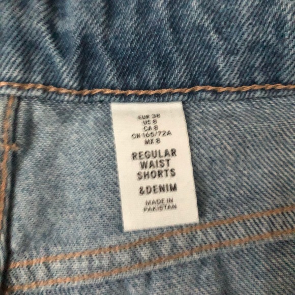 H&M Denim Jean Shorts - Picture 3 of 4